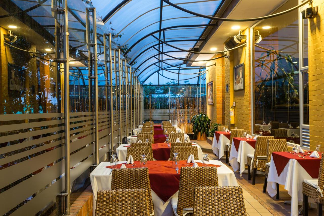 Hotel Regency Boutique La Feria Bogota Bagian luar foto